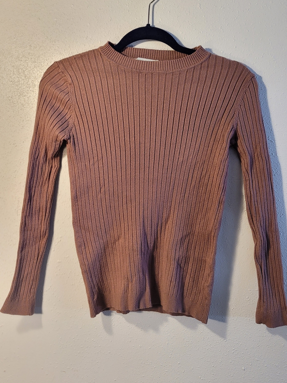 Ribbed Crewneck Sweater in Mauve